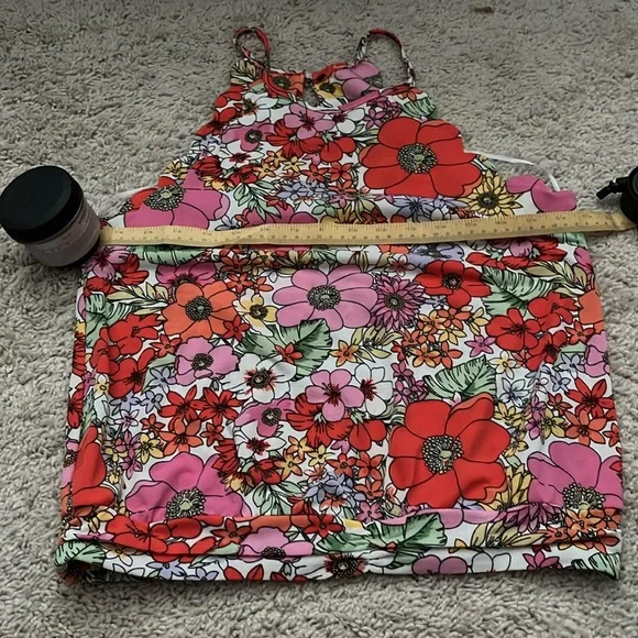 Floral Spring Ready Tank Top - Picture 8 of 9
